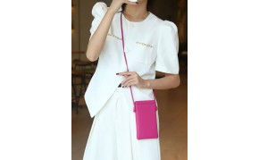 Perla Cow Leather Phone Crossbody Bag