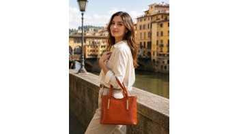 Liviana Large Structured Leather Tote Bag