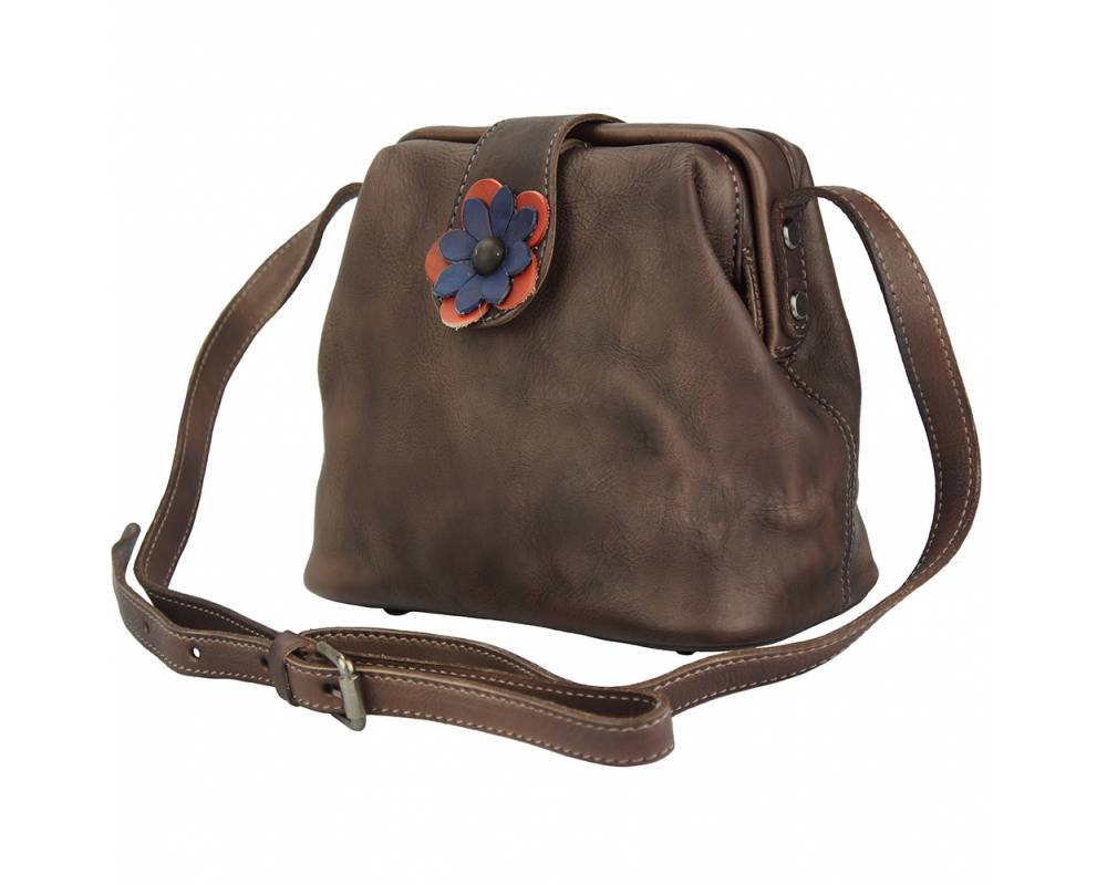 Fiore, the perfect handbag for every outfit, discover it here