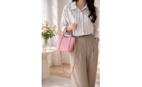 Katrine Small Structured Cow Leather Handbag