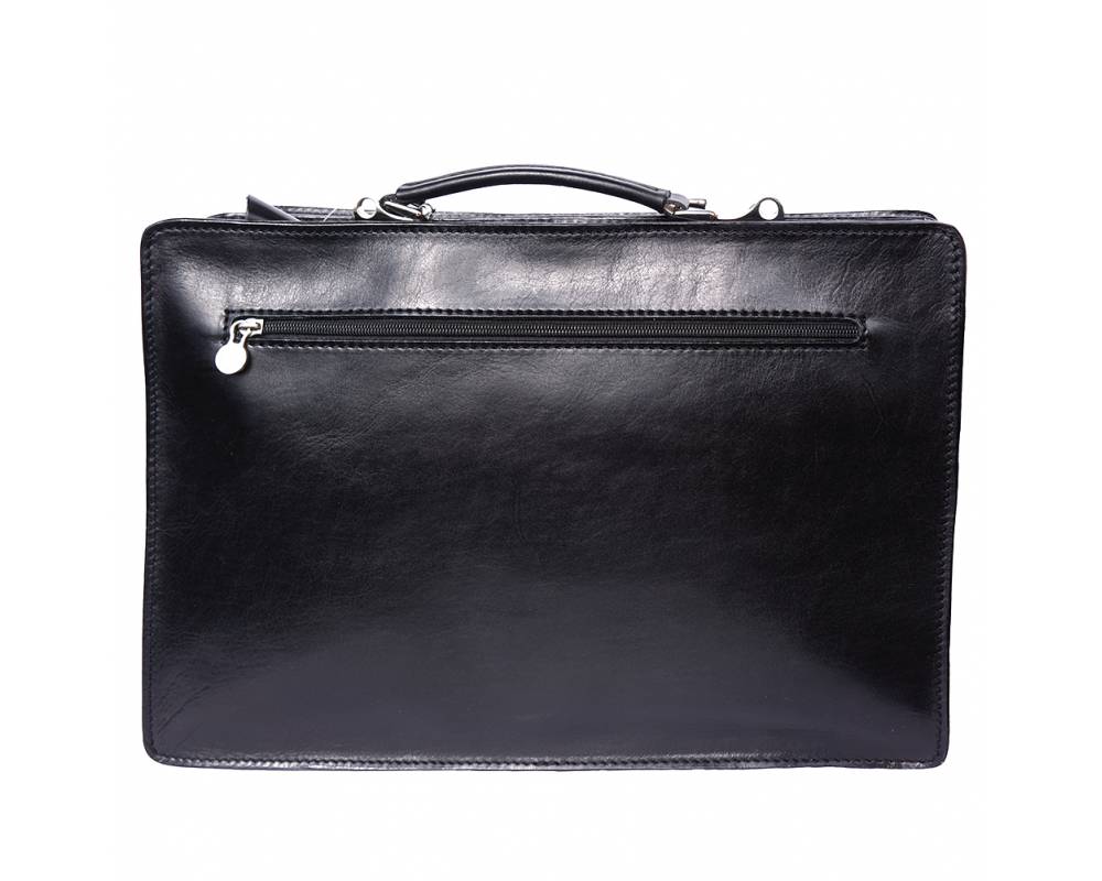 For your days at work, choose our leather briefcase