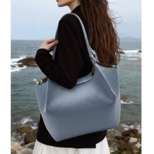 Artemisia Italian Cow Leather Shoulder Bag