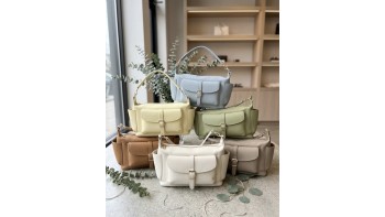 Delvira Pocket Cow Leather Shoulder Bag